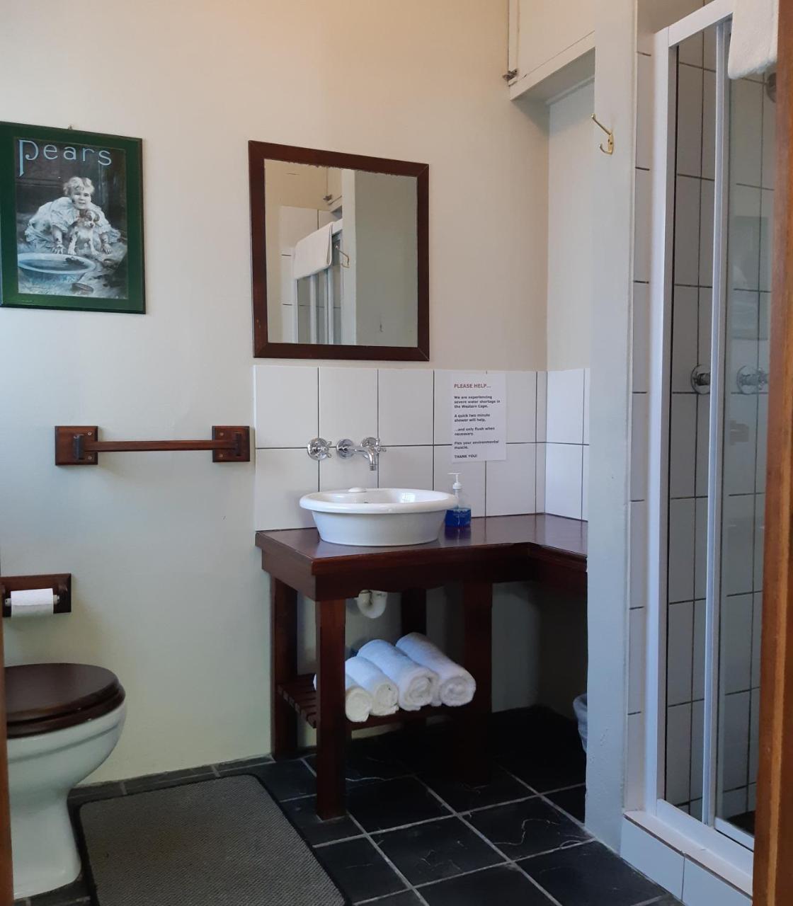 Be My Guest Lodge Блубергстранд Екстериор снимка