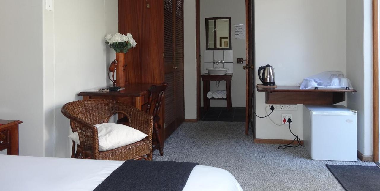 Be My Guest Lodge Блубергстранд Екстериор снимка